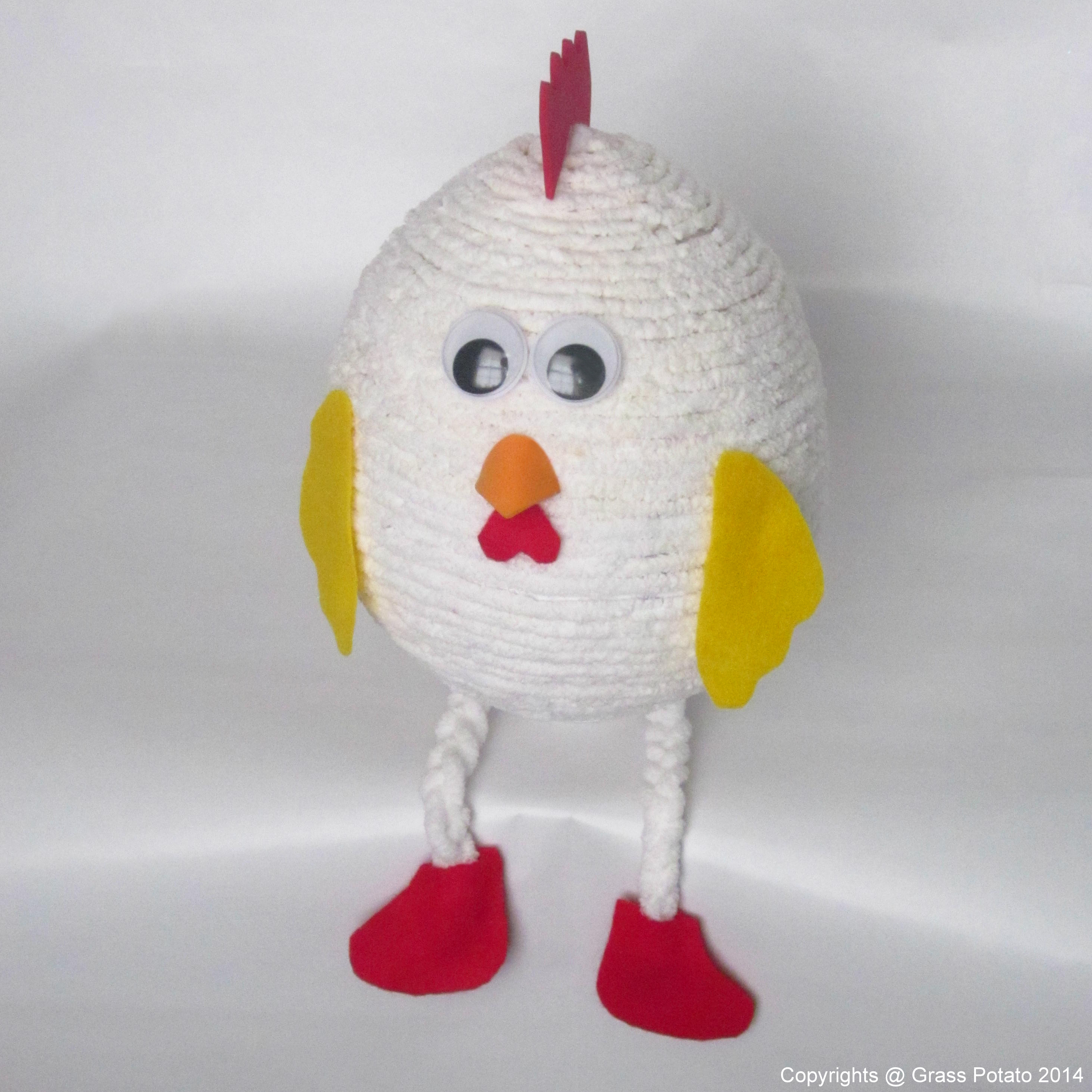 Make a Chicken with Yarn and Balloon